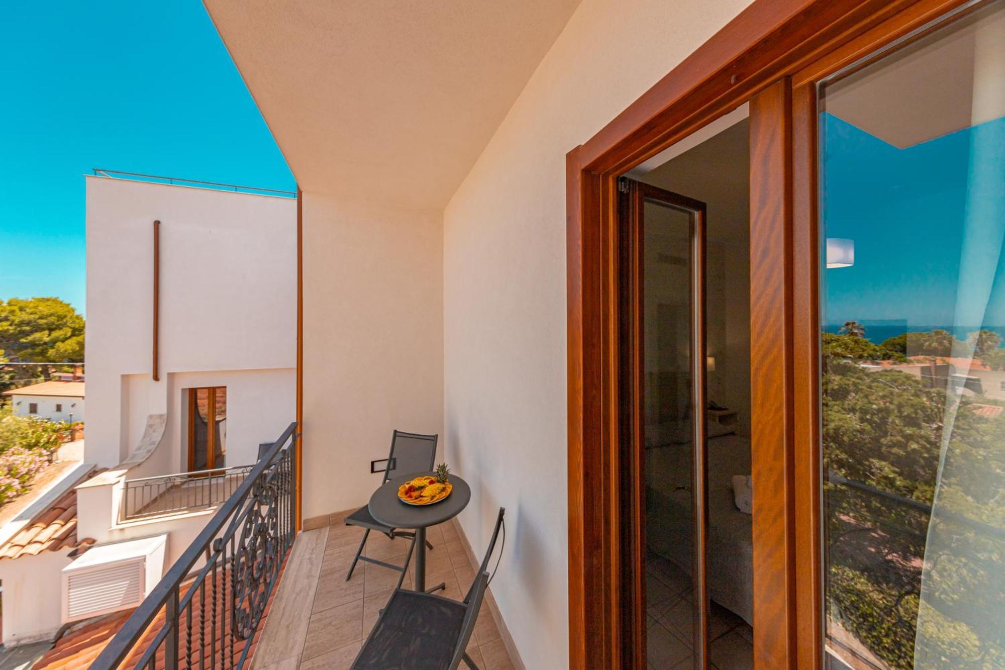 Hotel Baia Del Capitano Cefalù Εξωτερικό φωτογραφία